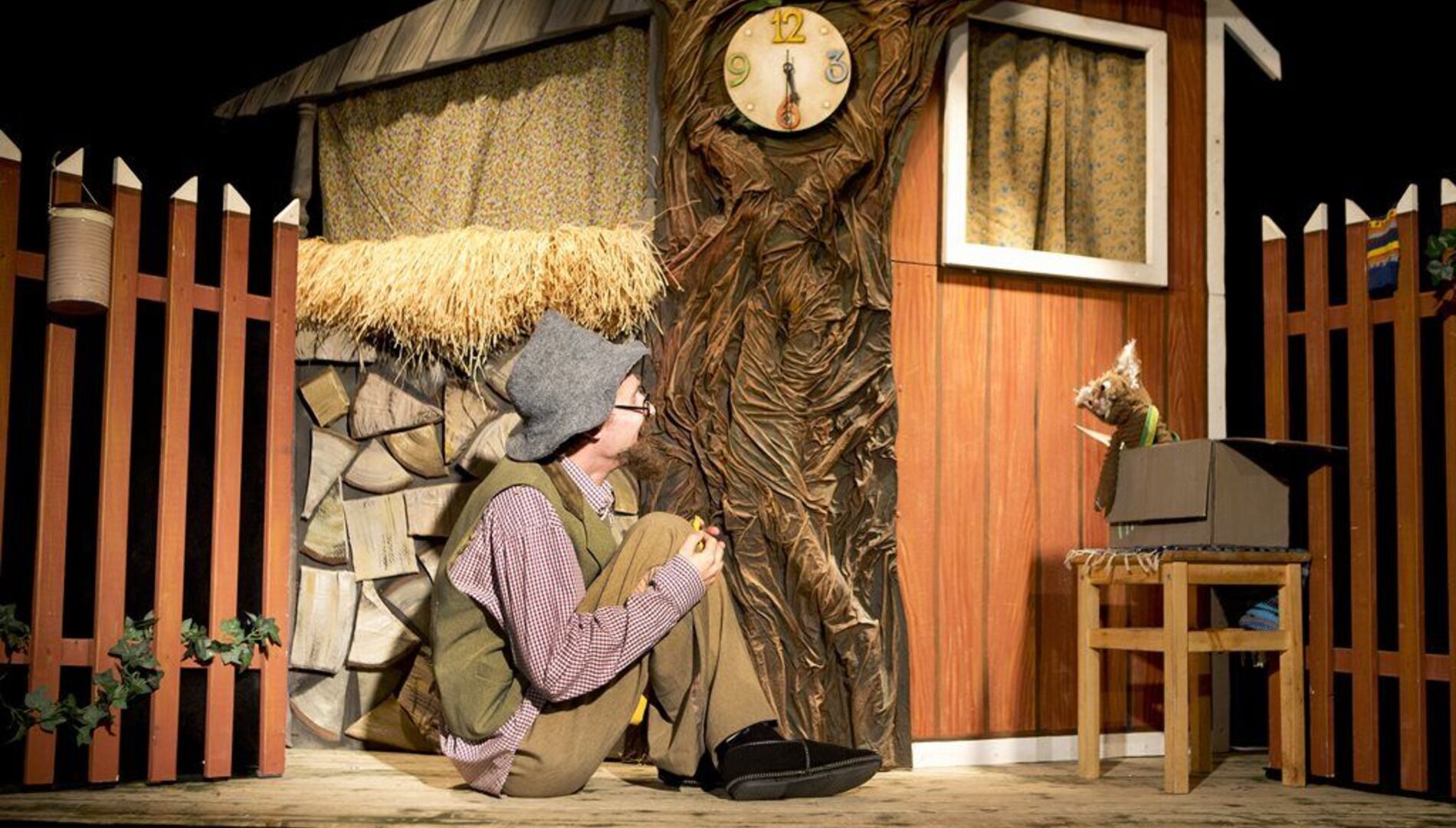 «Пой, Юсси, пой»
Спектакль по мотивам произведений Свена Нурдквиста