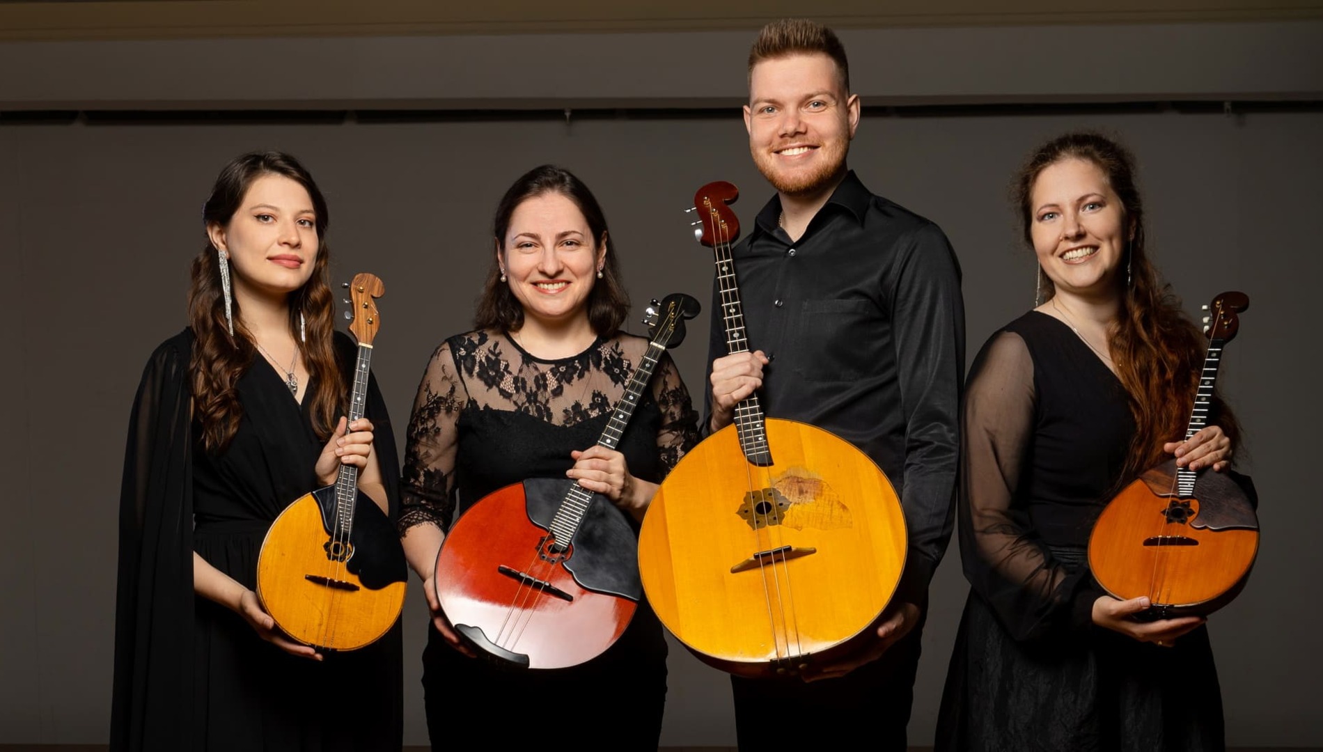 Играют лауреаты Всероссийского музыкального конкурса. Русские народные инструменты