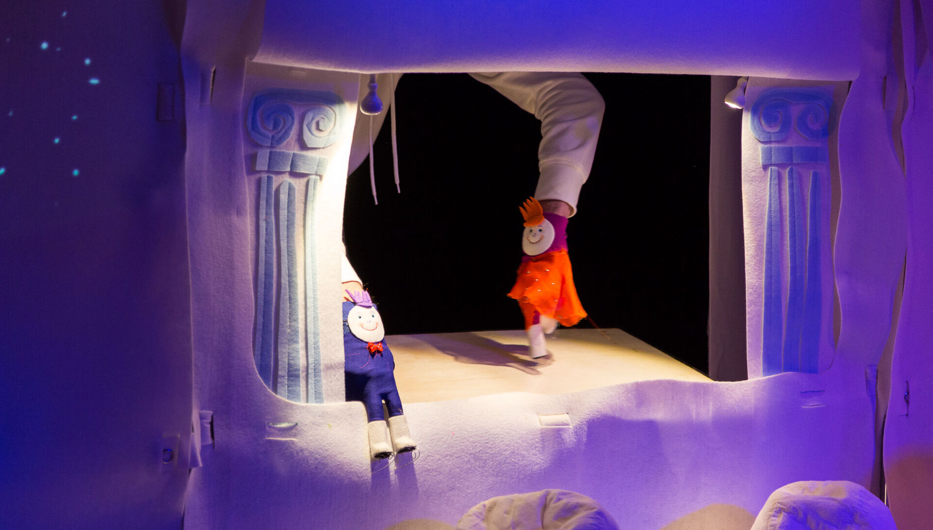 Первый снег
Фестиваль новогодних каникул «Ёлка»