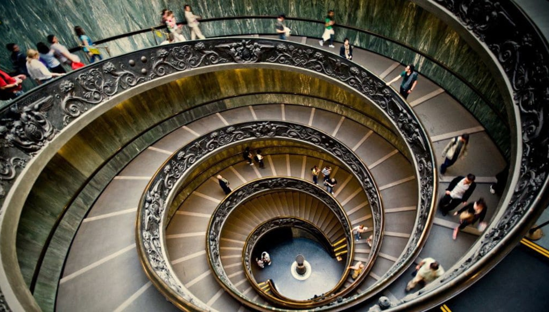 «Музеи Ватикана 3D»
с Андреем Кончаловским