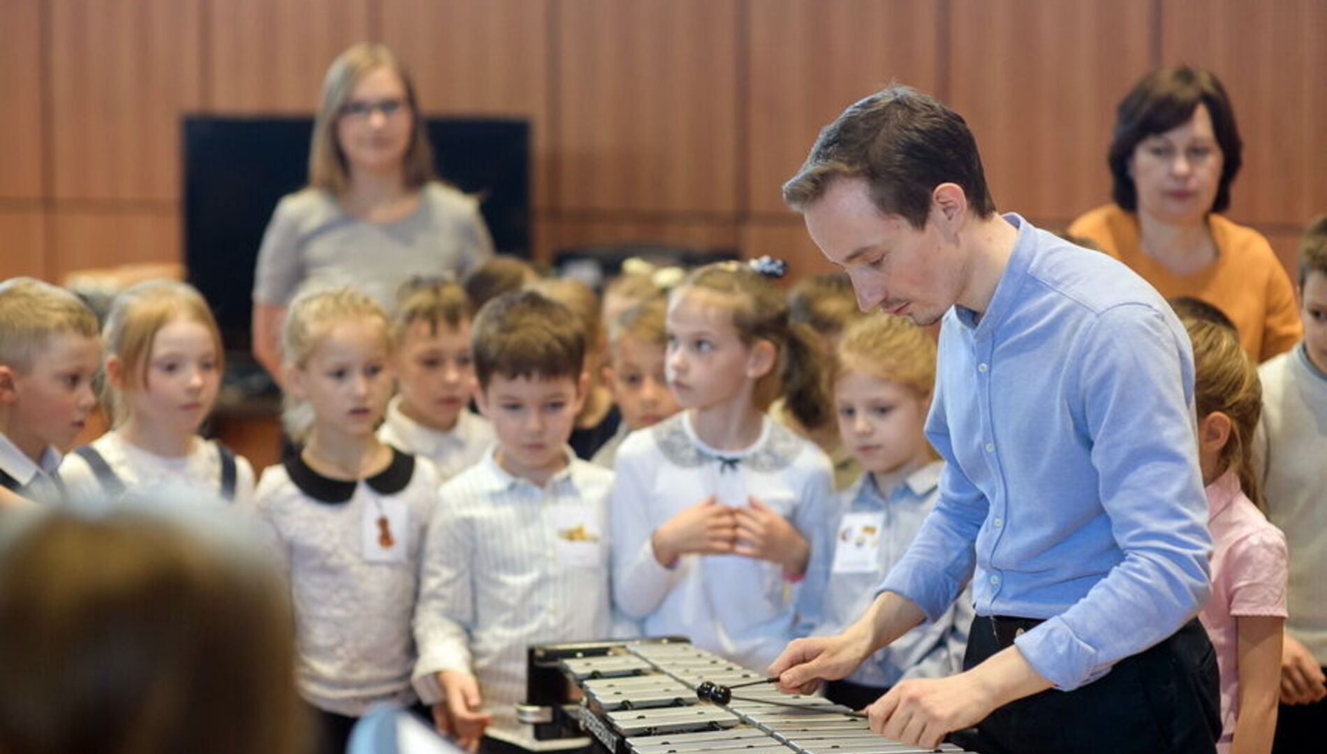 В гости к оркестру. Ударные
Встреча с солистами оркестра