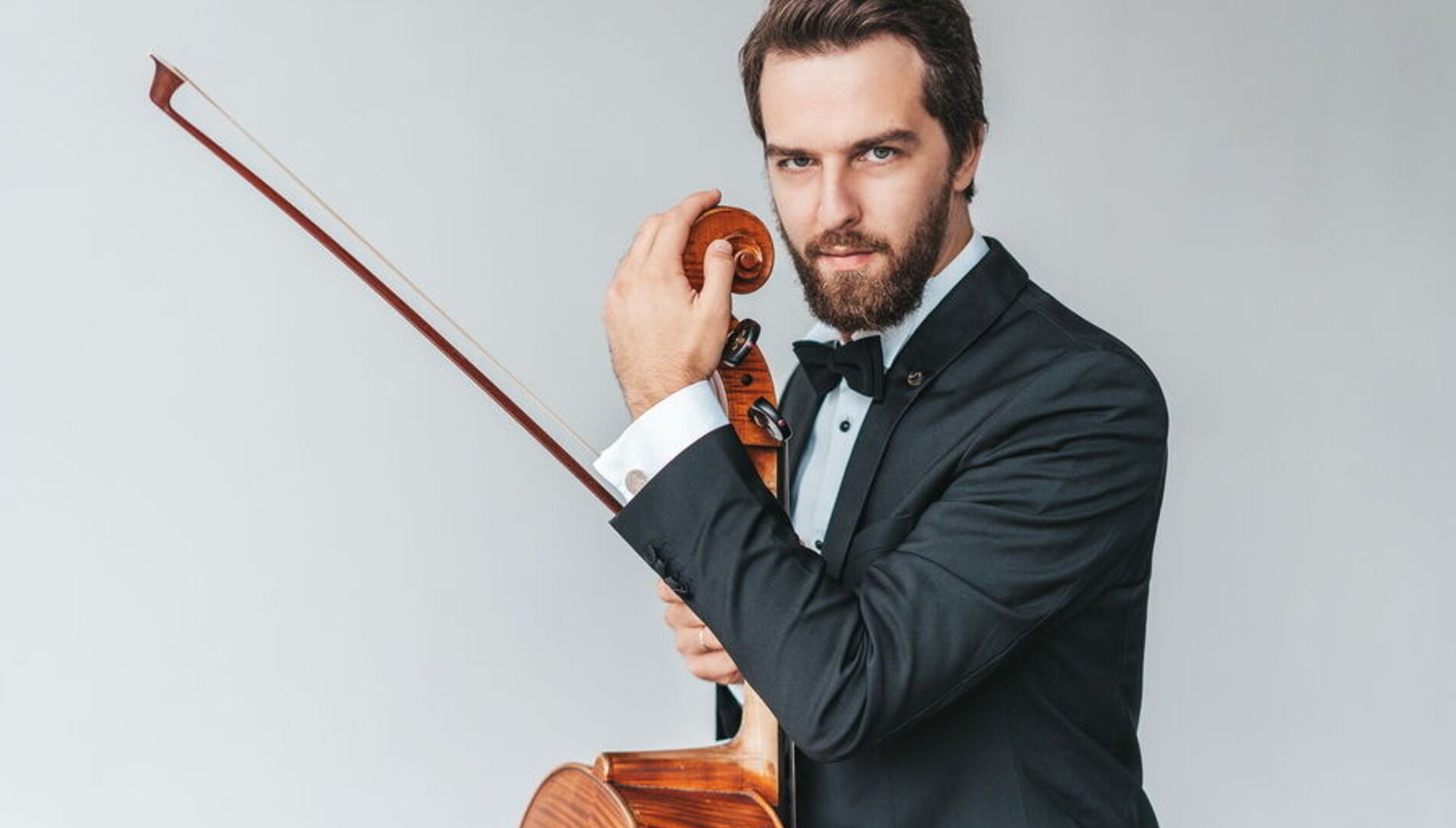 XVI Международный виолончельный
фестиваль VIVACELLO.
«Теория струн». Мультимедийный проект
фестиваля Vivacello и Центра
электроакустической музыки