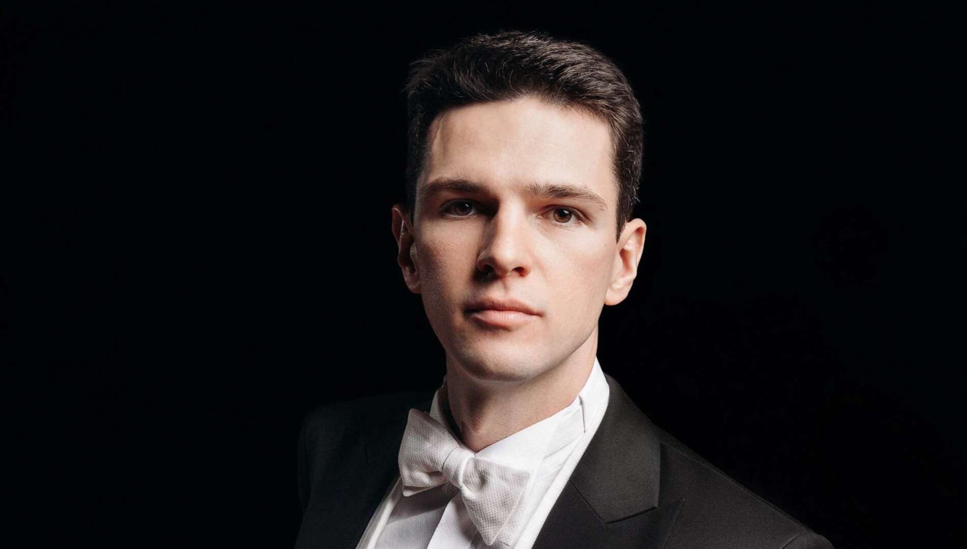 In croce (2-й год цикла).
Памяти Софии Асгатовны Губайдулиной 
и Валентины Николаевны Холоповой