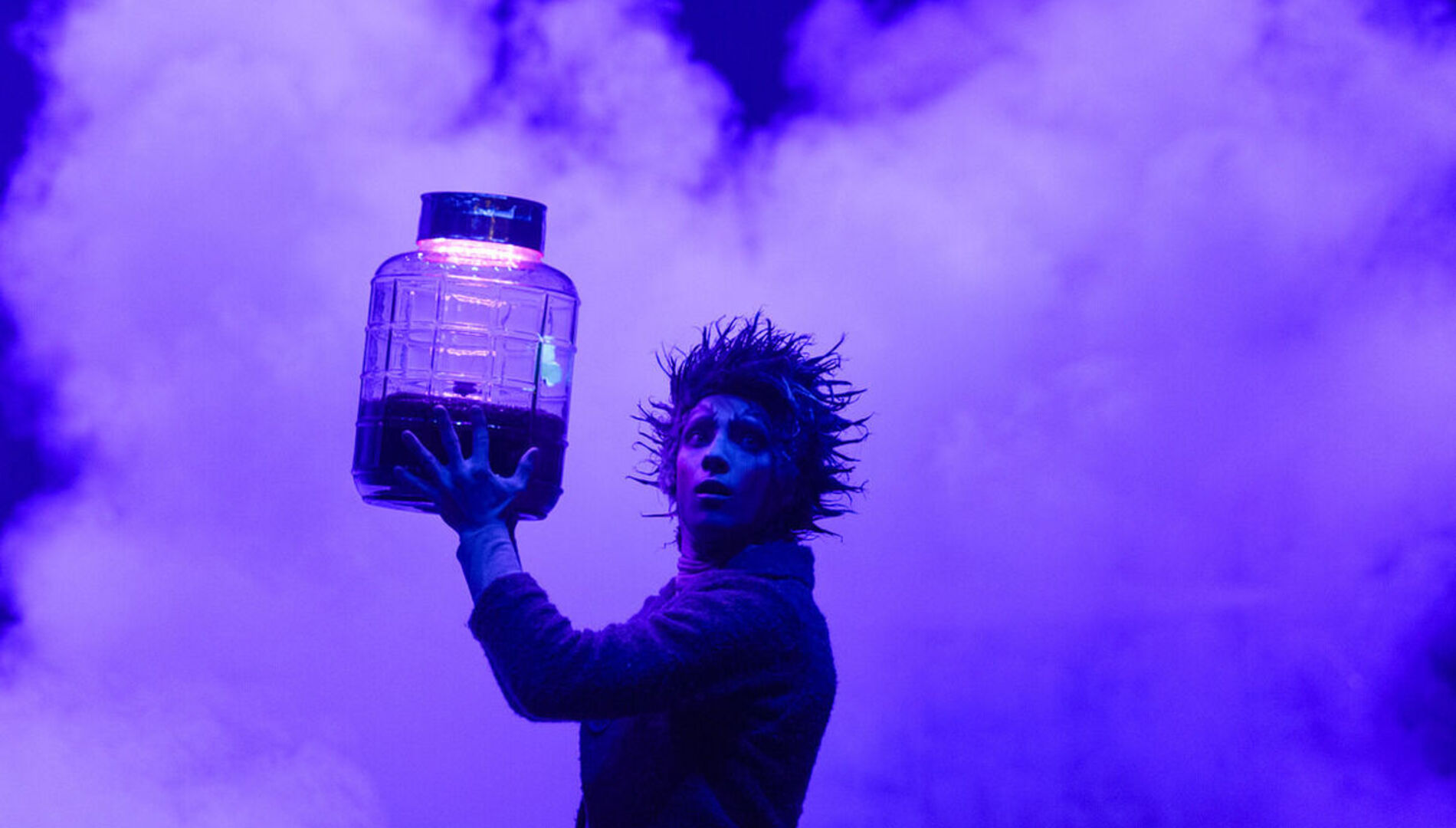 Новогодняя сказка для Ёжика с оркестром
 Фестиваль новогодних каникул «Ёлка»