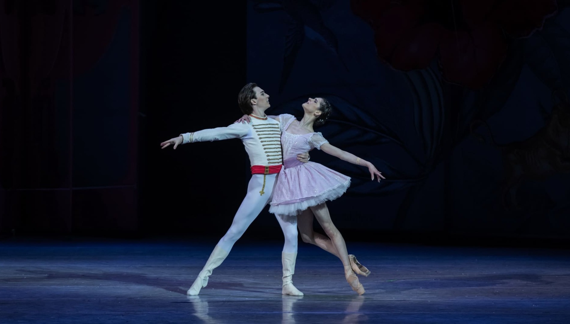 Прямая трансляция из МАМТ
П. И. Чайковский. «Щелкунчик»