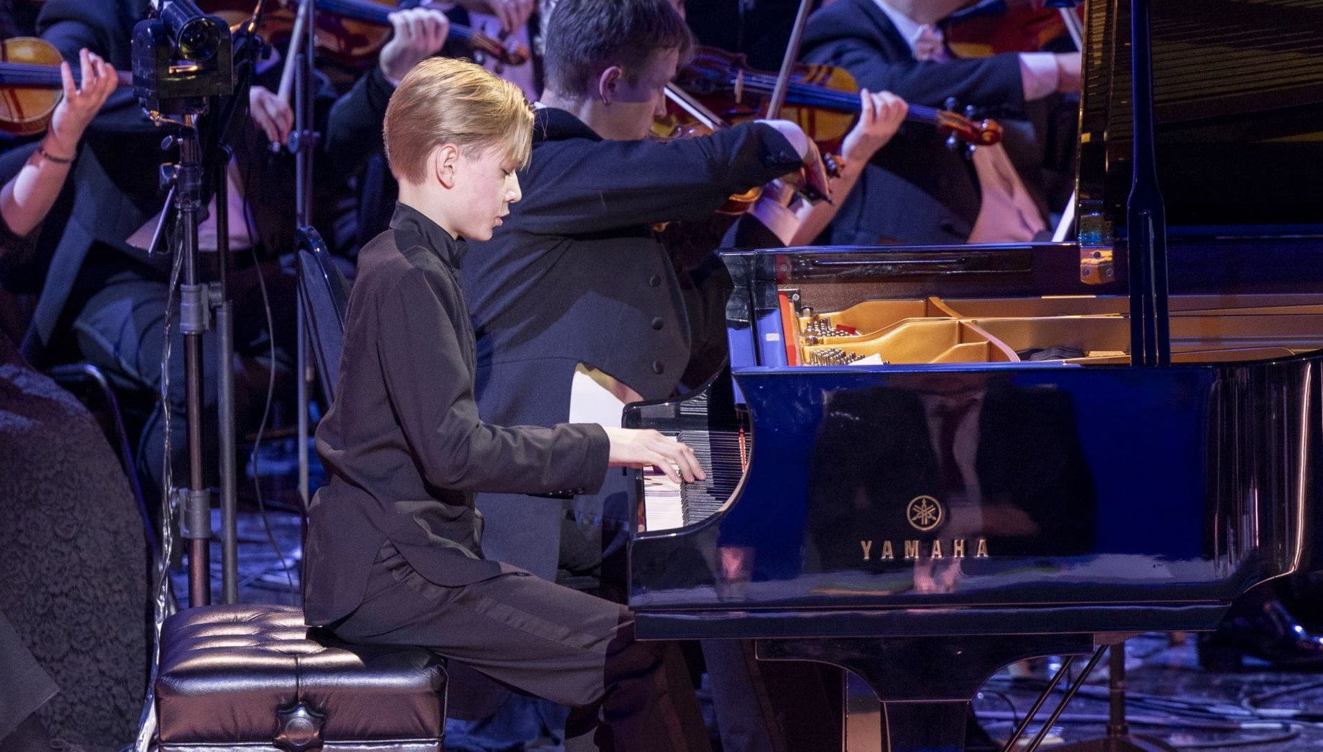 XXVI Международный телевизионный конкурс юных музыкантов «Щелкунчик». Телевизионная съемка концерта. Торжественное открытие