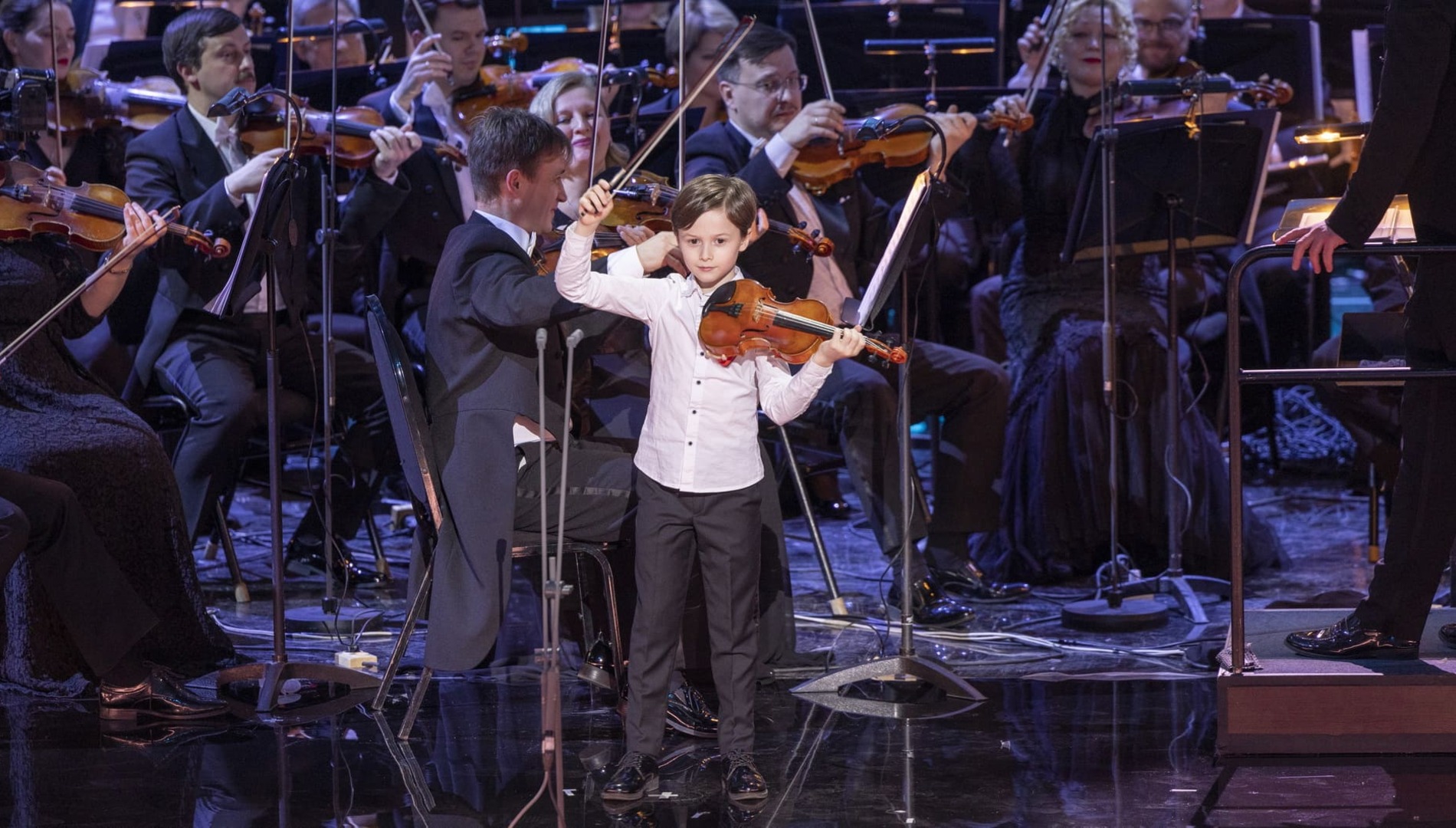 XXVI Международный телевизионный конкурс юных музыкантов «Щелкунчик». Телевизионная съемка концерта. Торжественное открытие