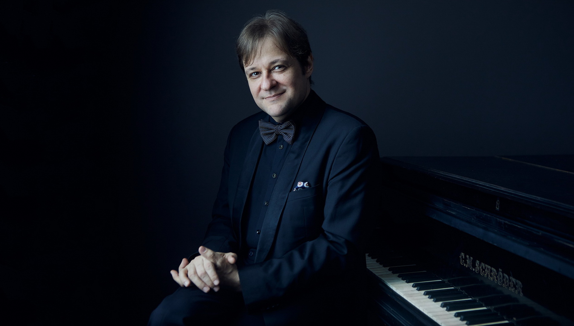 Играет и рассказывает Пётр Лаул