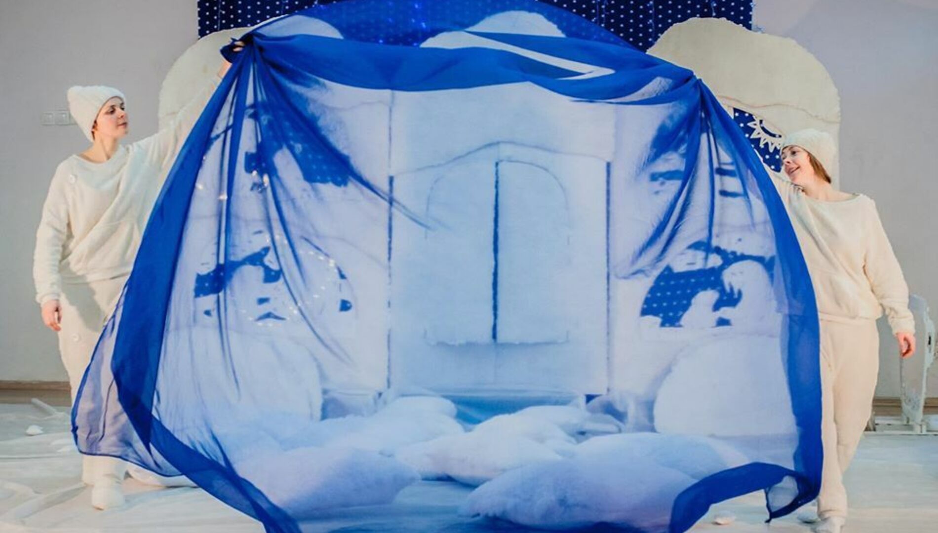 Белая сказка
Фестиваль новогодних каникул «Ёлка»