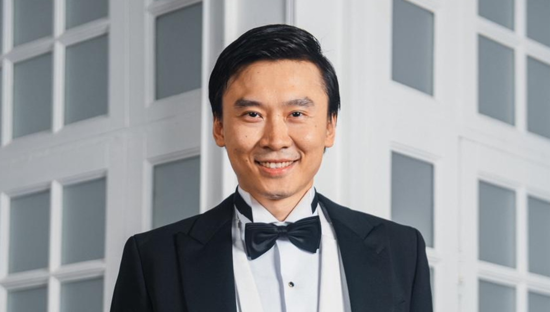 Станислав Ли