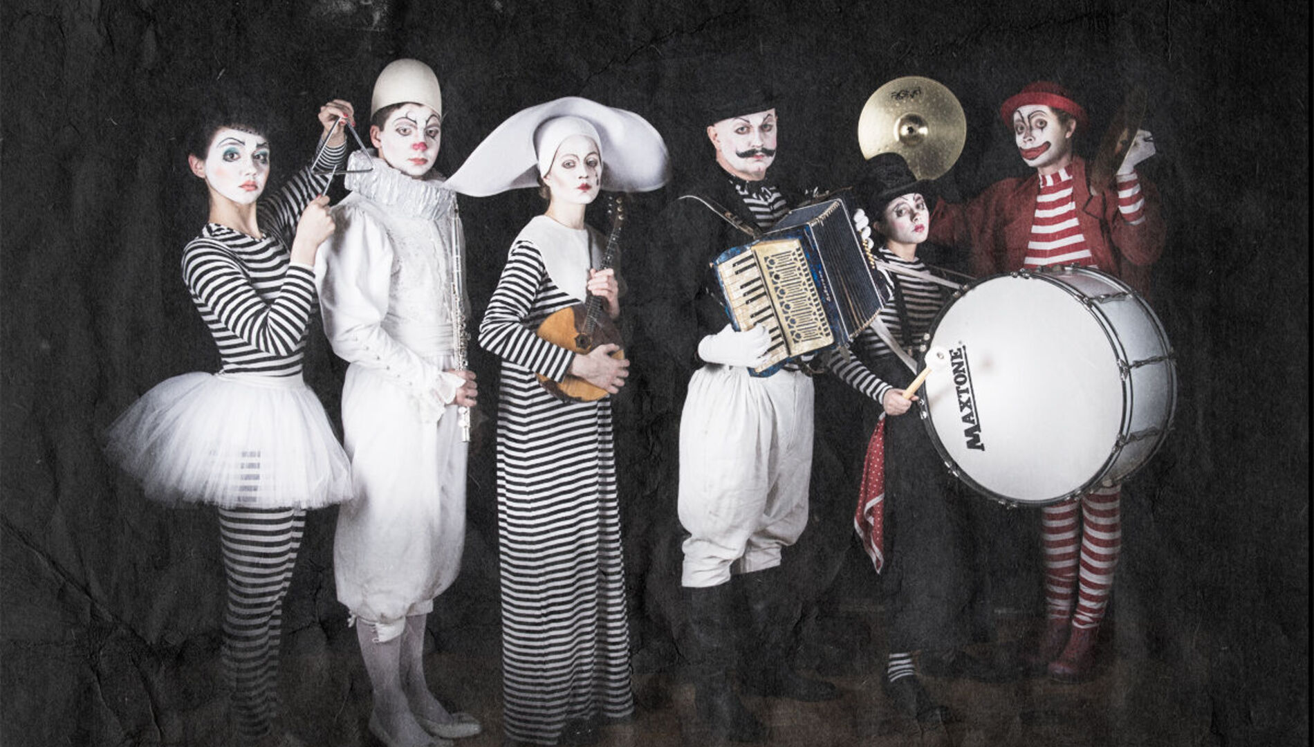 Независимая театрально-цирковая компания «Антикварный цирк»