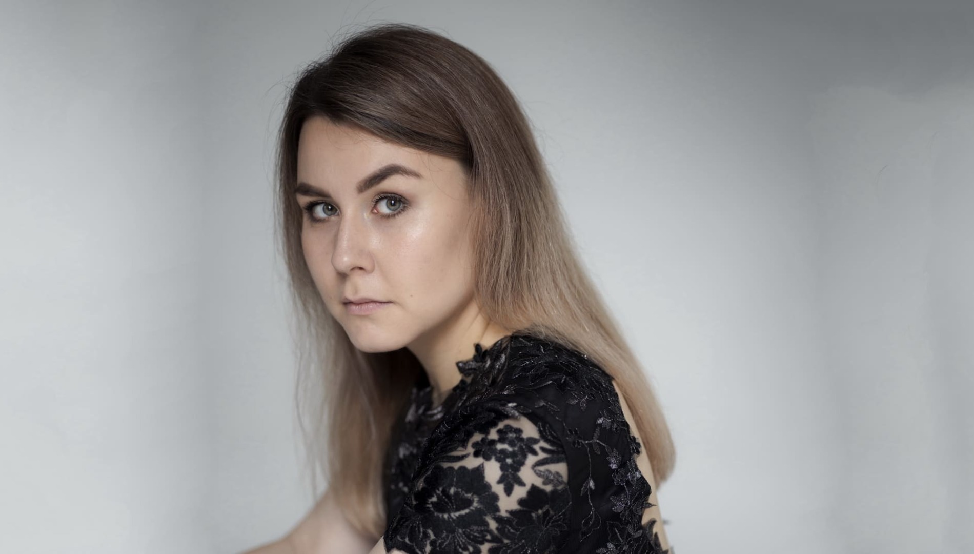Анна Комарова