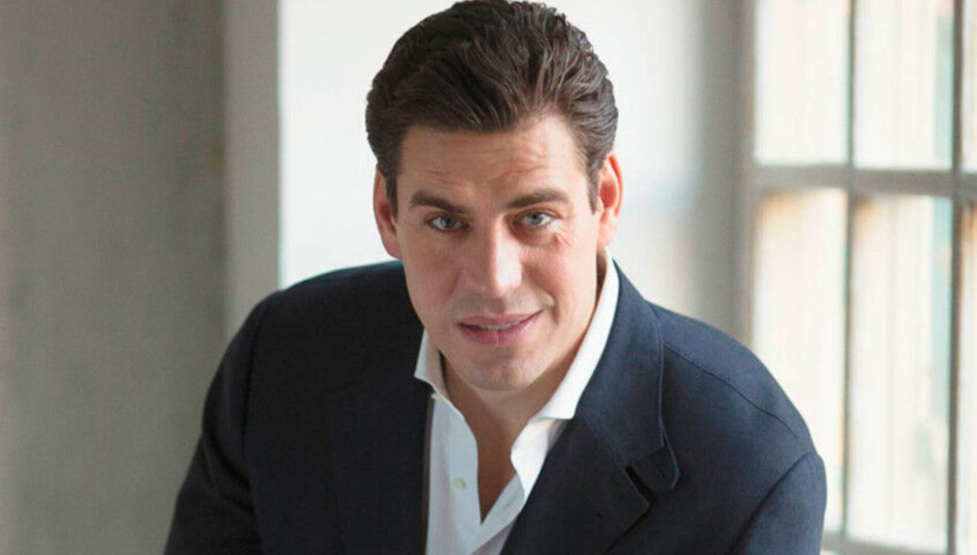 Дмитрий Дюжев