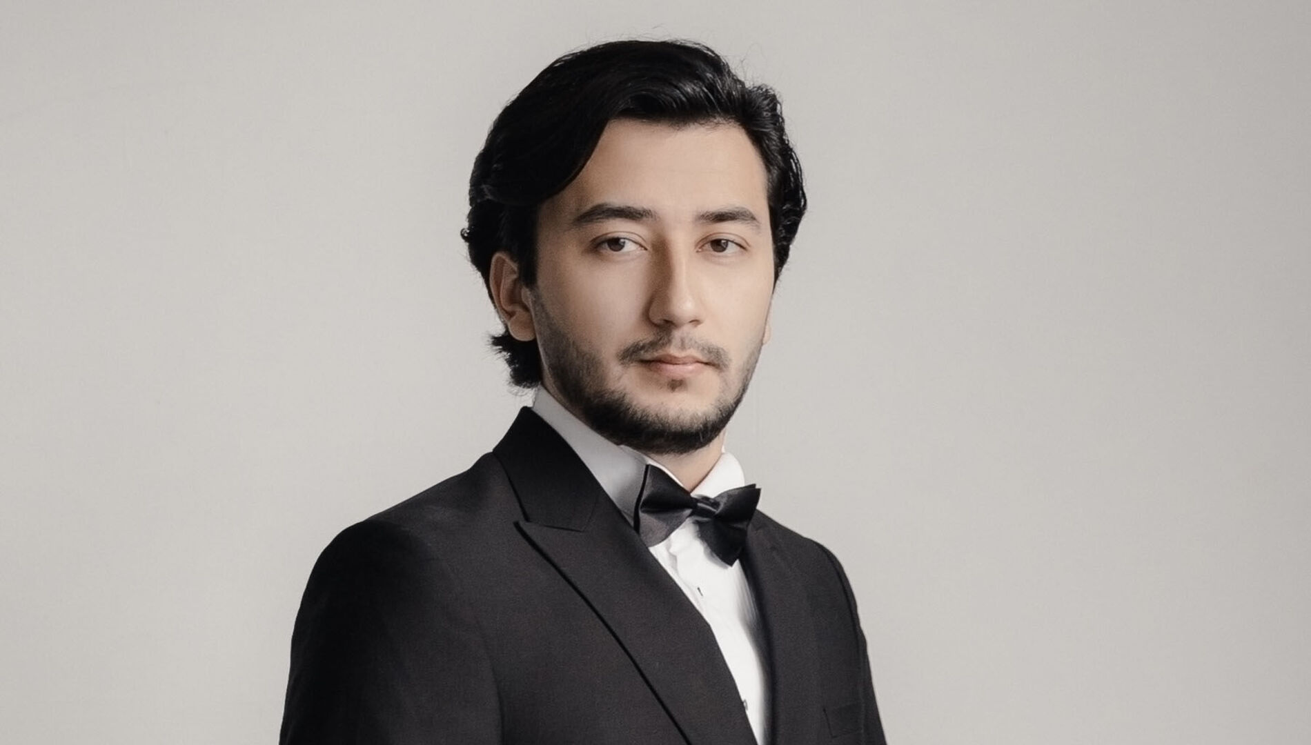 Жасур Хайдаров