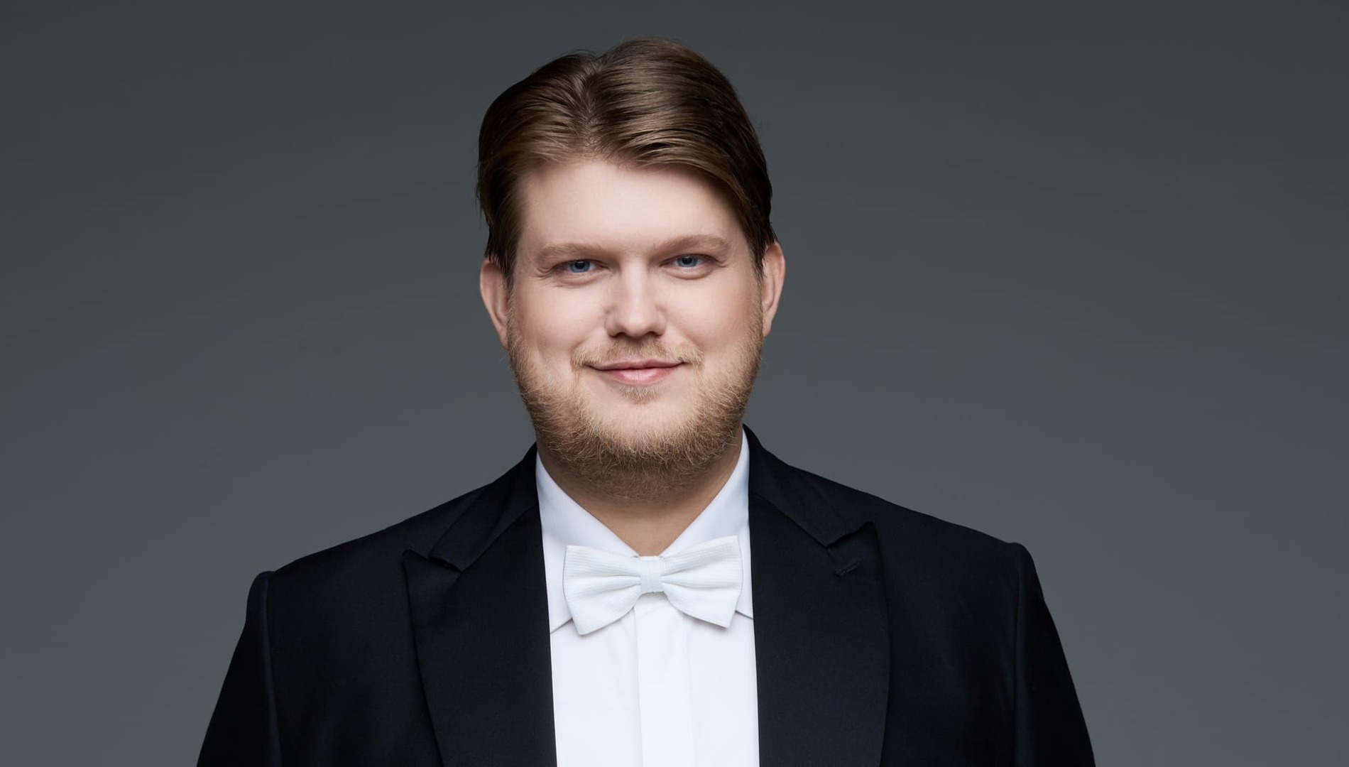 Олег Худяков