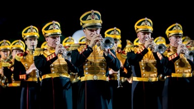 Старинные вальсы и марши